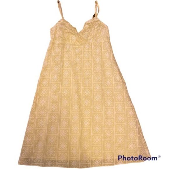 Lucy and Laurel embroidered sundress size 10 - Picture 1 of 2
